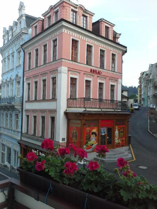 Hotel Asila Karlovy Vary Extérieur photo