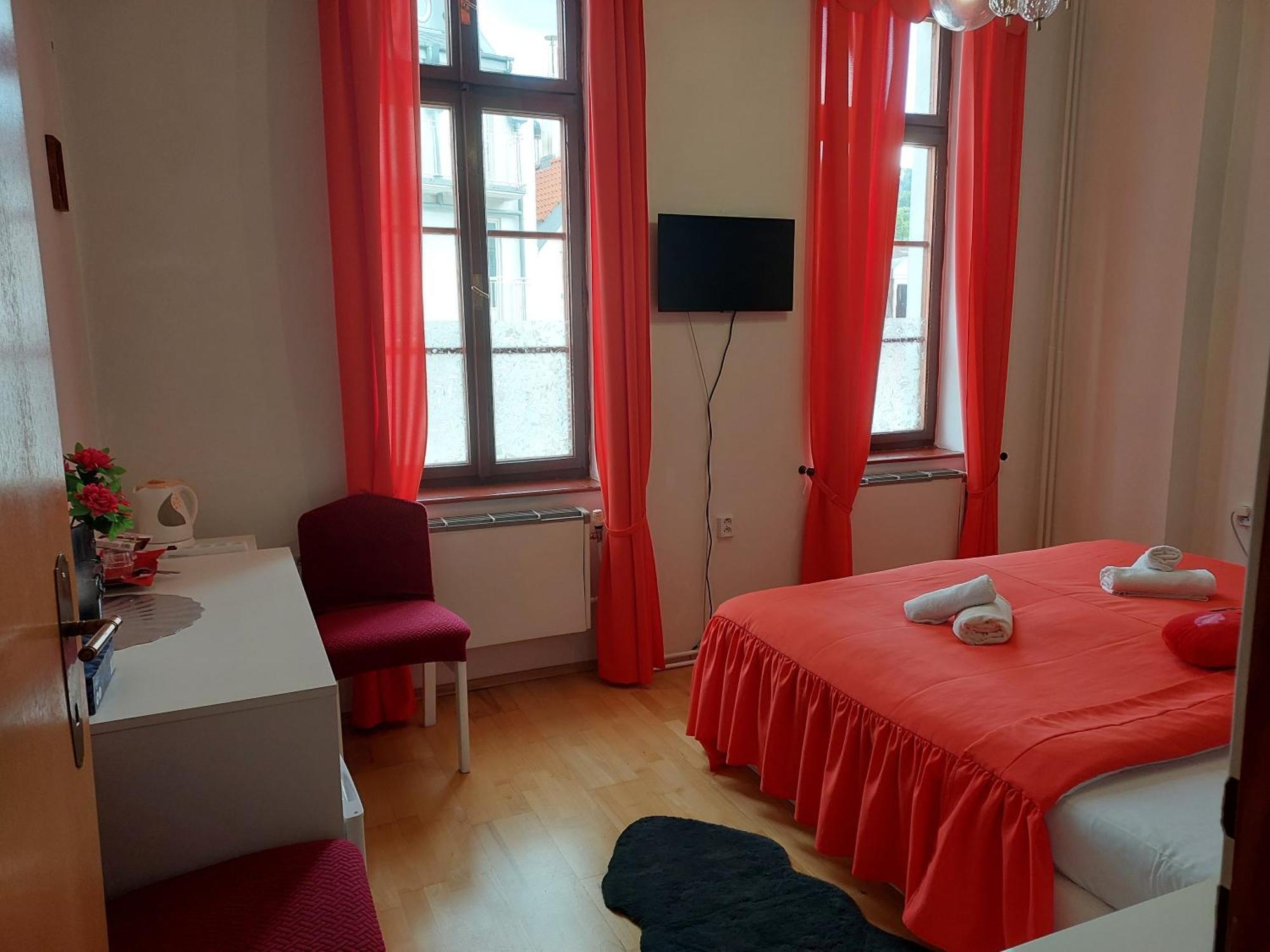 Hotel Asila Karlovy Vary Extérieur photo