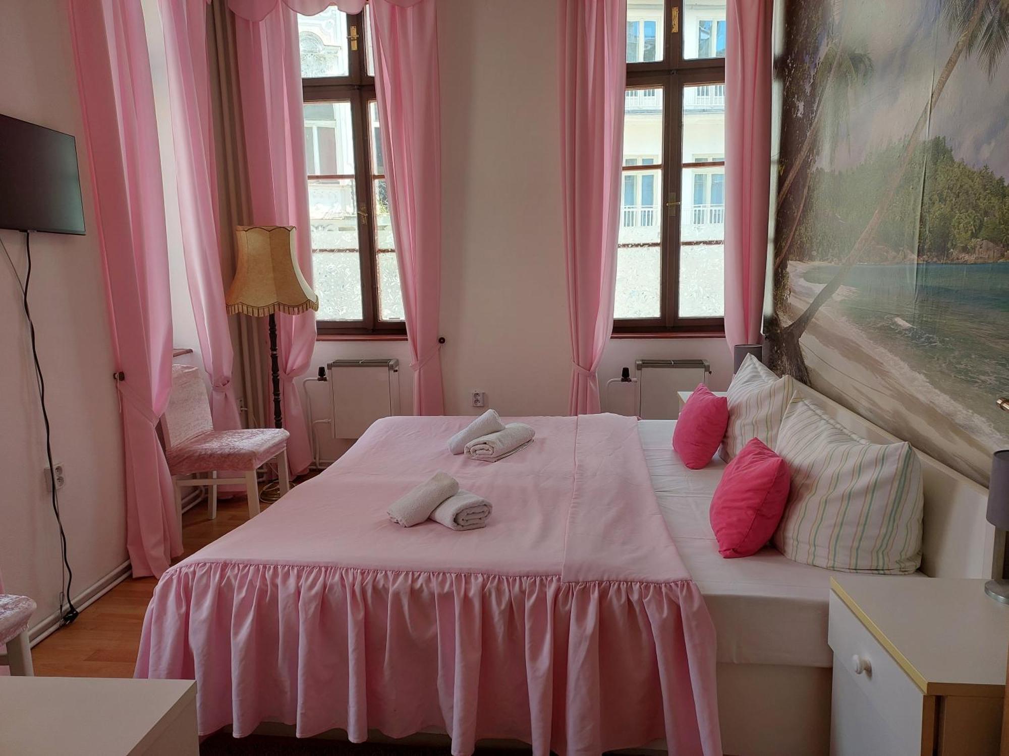 Hotel Asila Karlovy Vary Extérieur photo